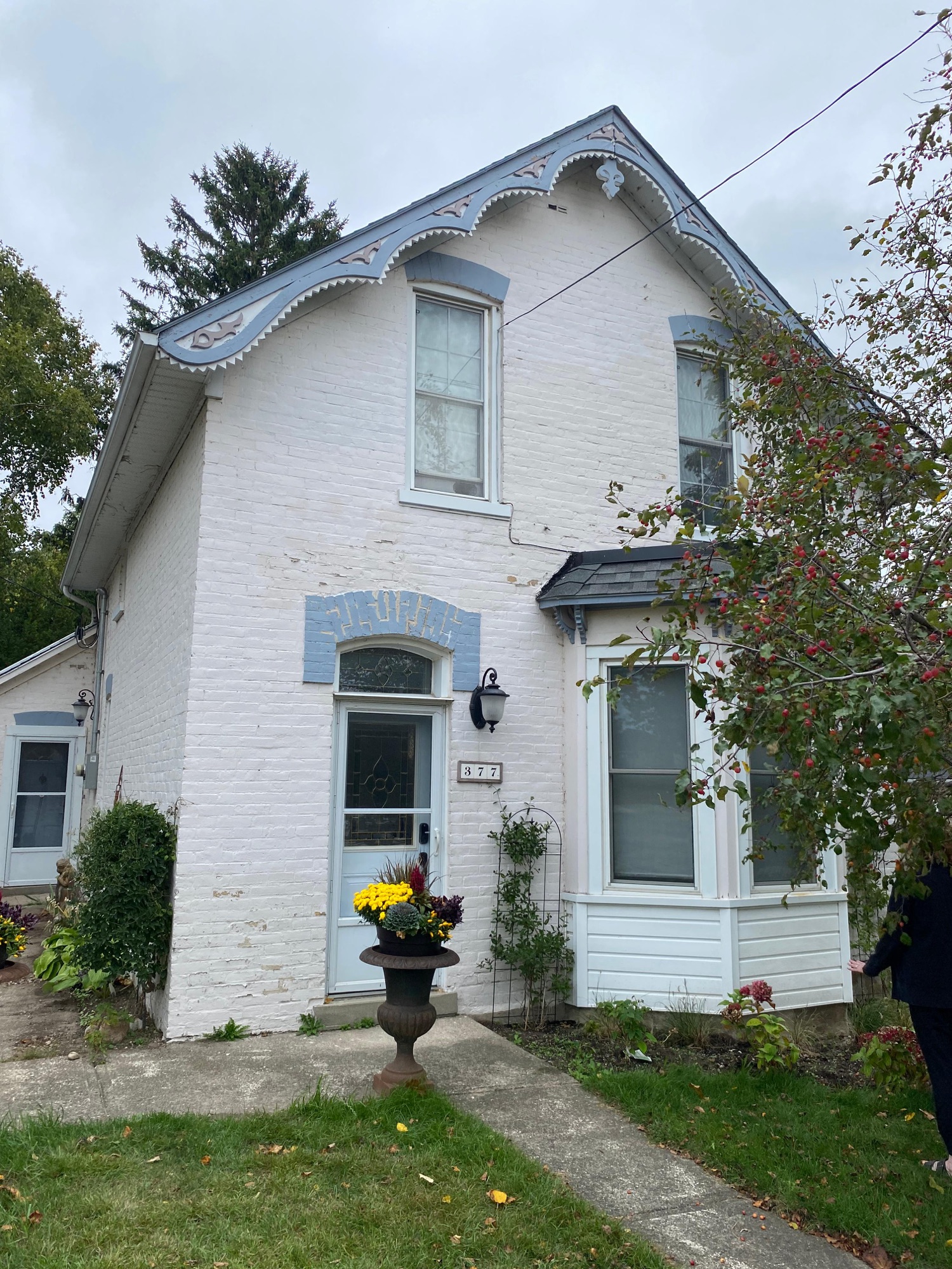 0127ead8-90c1-46de-bd9a-4469f9b45121-1